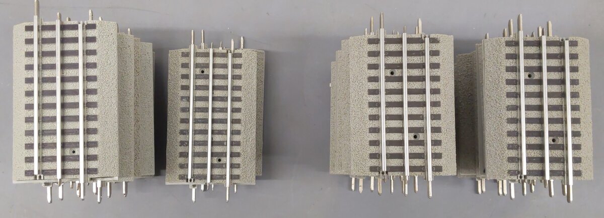 Lionel O Gauge Assorted 4.5 inch & 5 inch FasTracks [34] EX