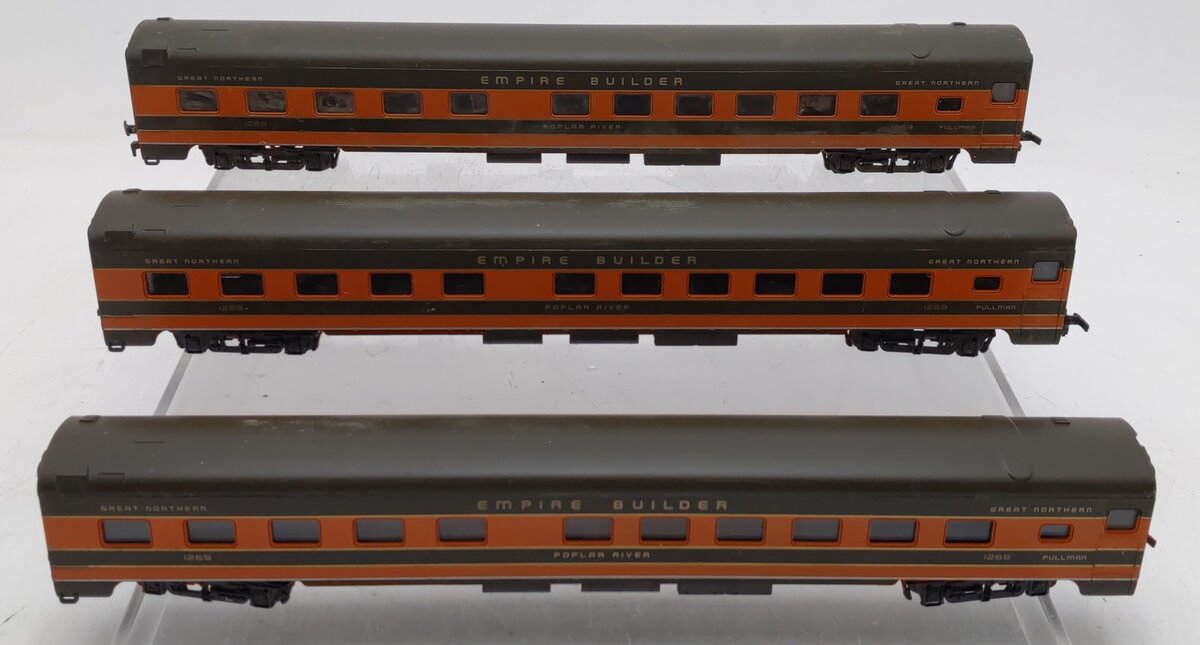Rivarossi HO Scale GN Empire Builder "Poplar River" Sleeper Passenger Cars [3] VG
