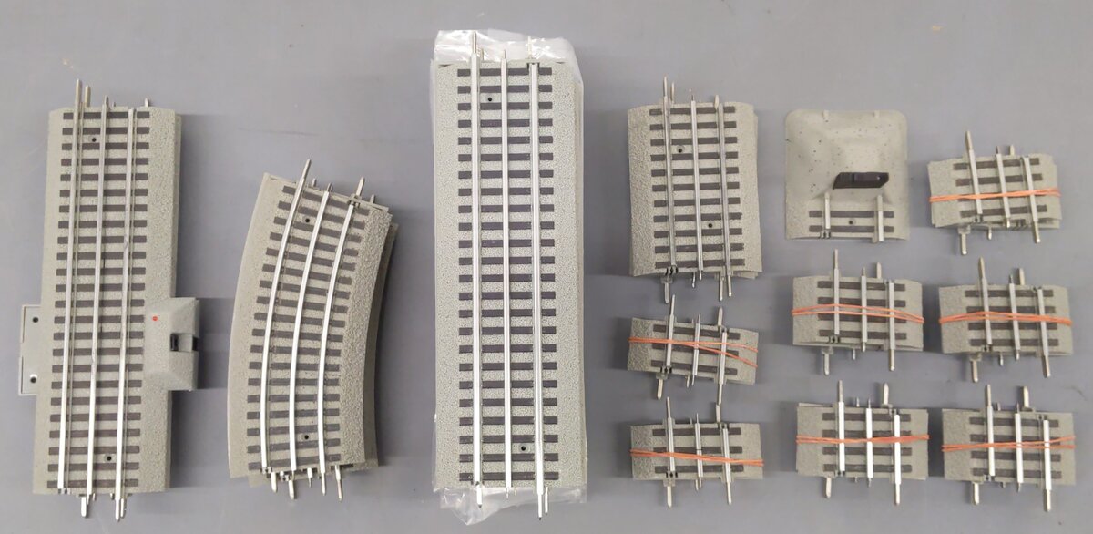 Lionel O Gauge Assorted Straight & Curved FasTracks Track Sections [33] EX