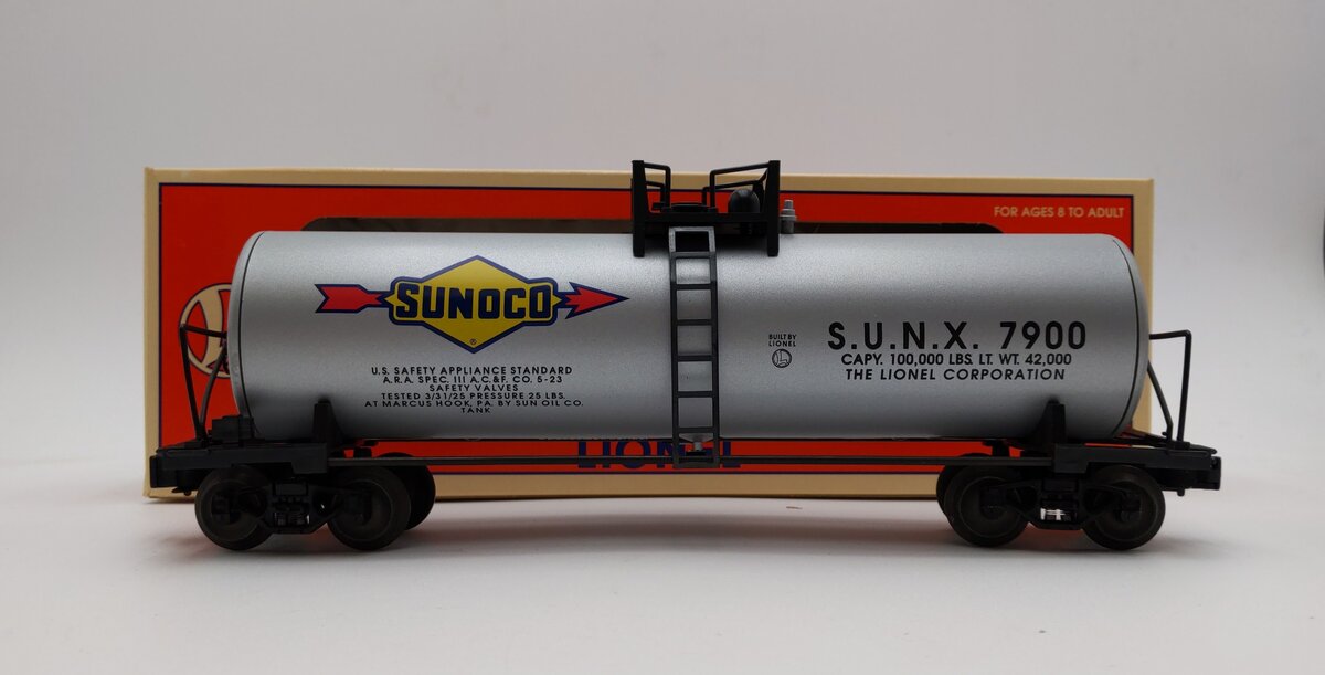 Lionel 6-17910 O Gauge Sunoco Unibody Tank Car #7900 NIB