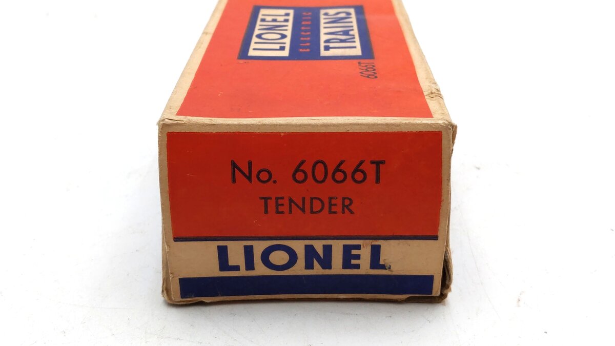 Lionel 6066T Vintage O Lionel Lines Non-Whistling Tender VG/Box