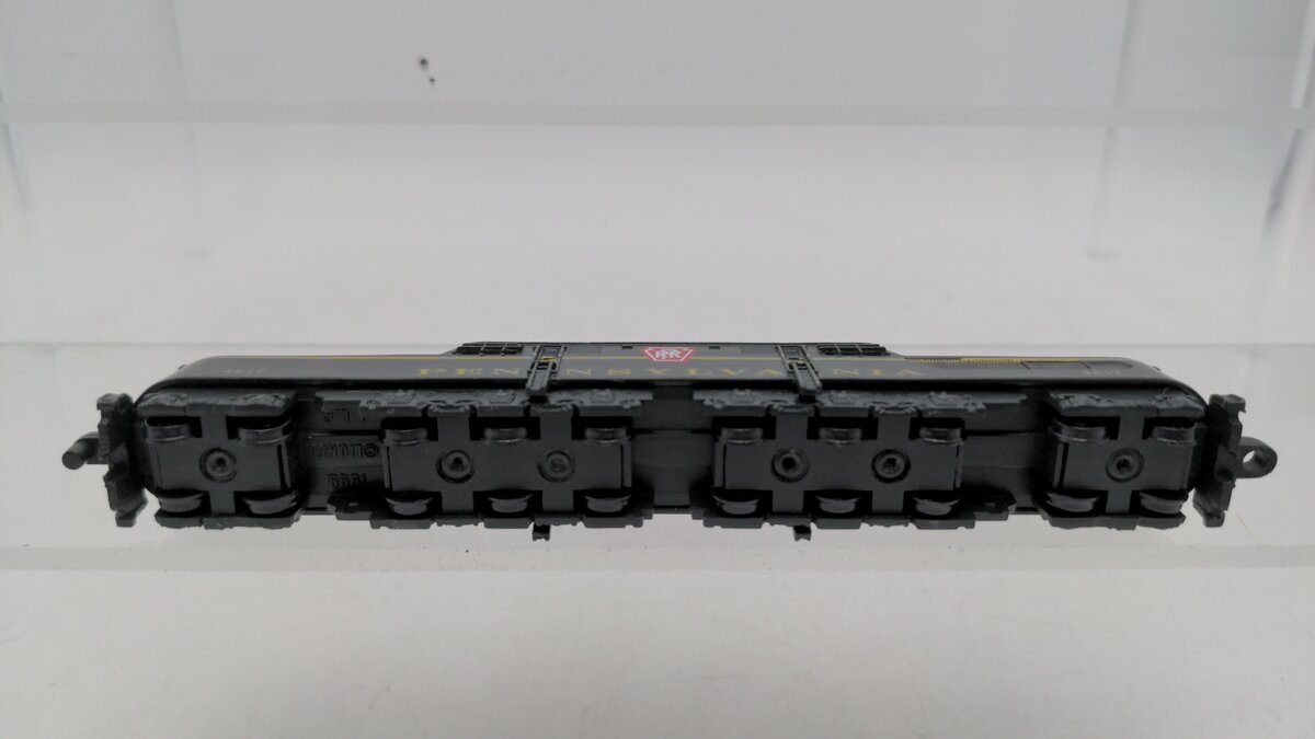 Lionel 2332 N Scale Pennsylvania Electric Locomotive #4817 VG
