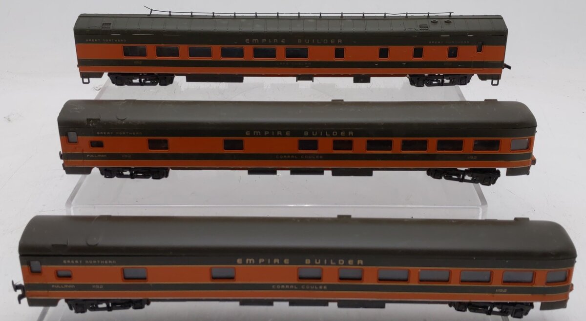 Rivarossi HO Scale Great Northern Empire Builder Passenger Cars #1152/1192 [3] VG