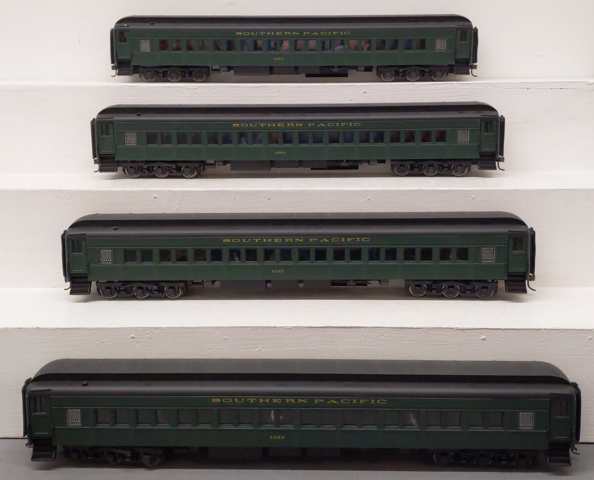 Golden Gate Depot O Scale SP 80' Passenger Coach Set (Set of 4) - 2-Rail EX/Box