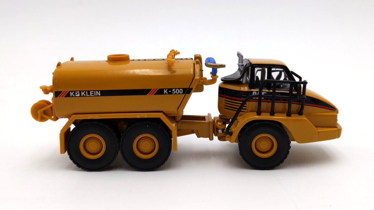 Norscot 55141 HO Caterpillar(R),730 Articulated Truck w/Klein Water Tank LN