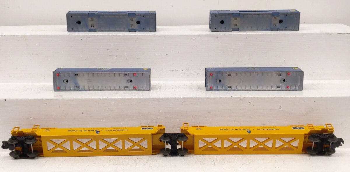 Lionel O Gauge Conrail Maxi-Stack Flatcars CR #60656 / #60685/Box