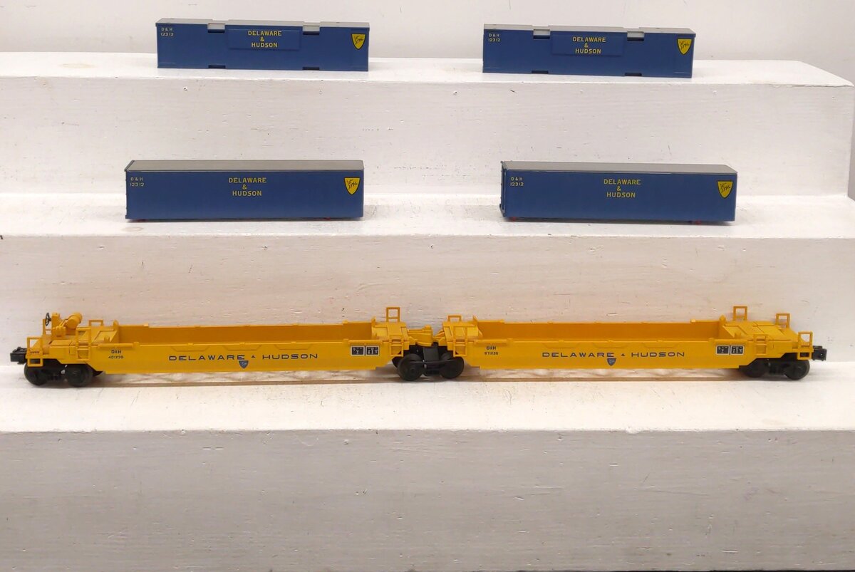 Lionel O Gauge Conrail Maxi-Stack Flatcars CR #60656 / #60685/Box