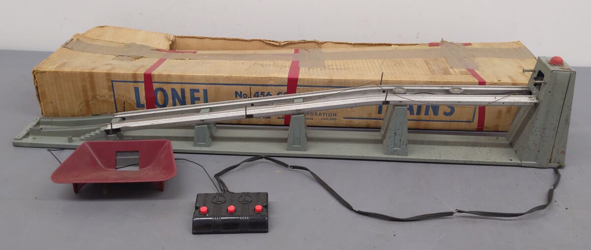 Lionel 456 Vintage O Operating Coal Ramp w/Controller & Bin/Box