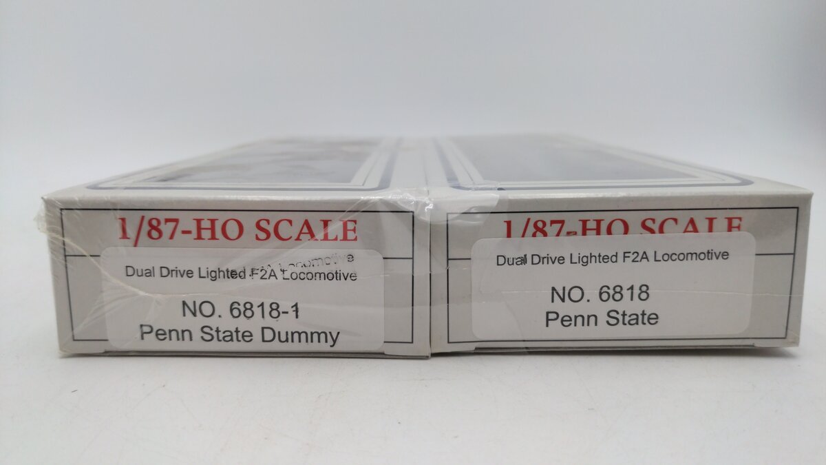 Colors Bright HO Scale AA Diesel Locomotive Set MT/Box