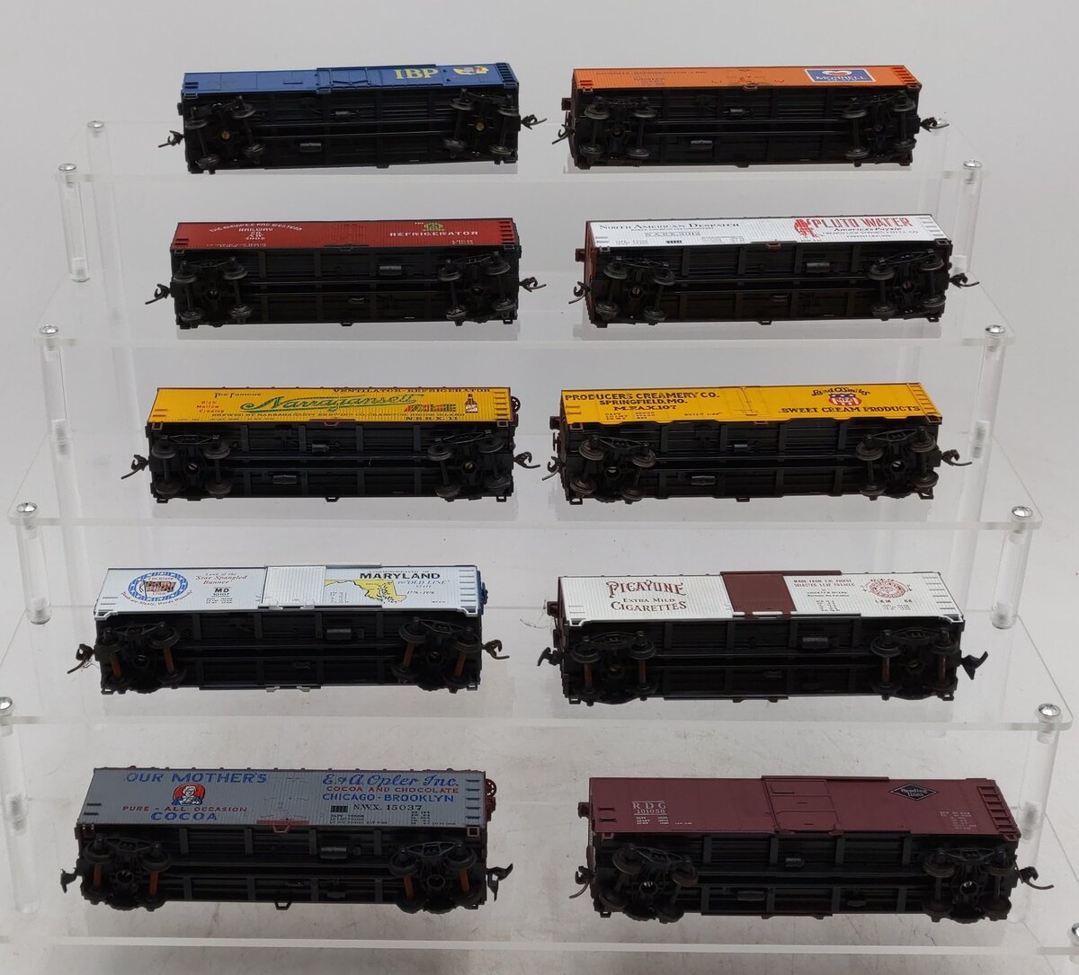 Branchline Trains & Other HO Scale Assorted Boxcars [10] EX