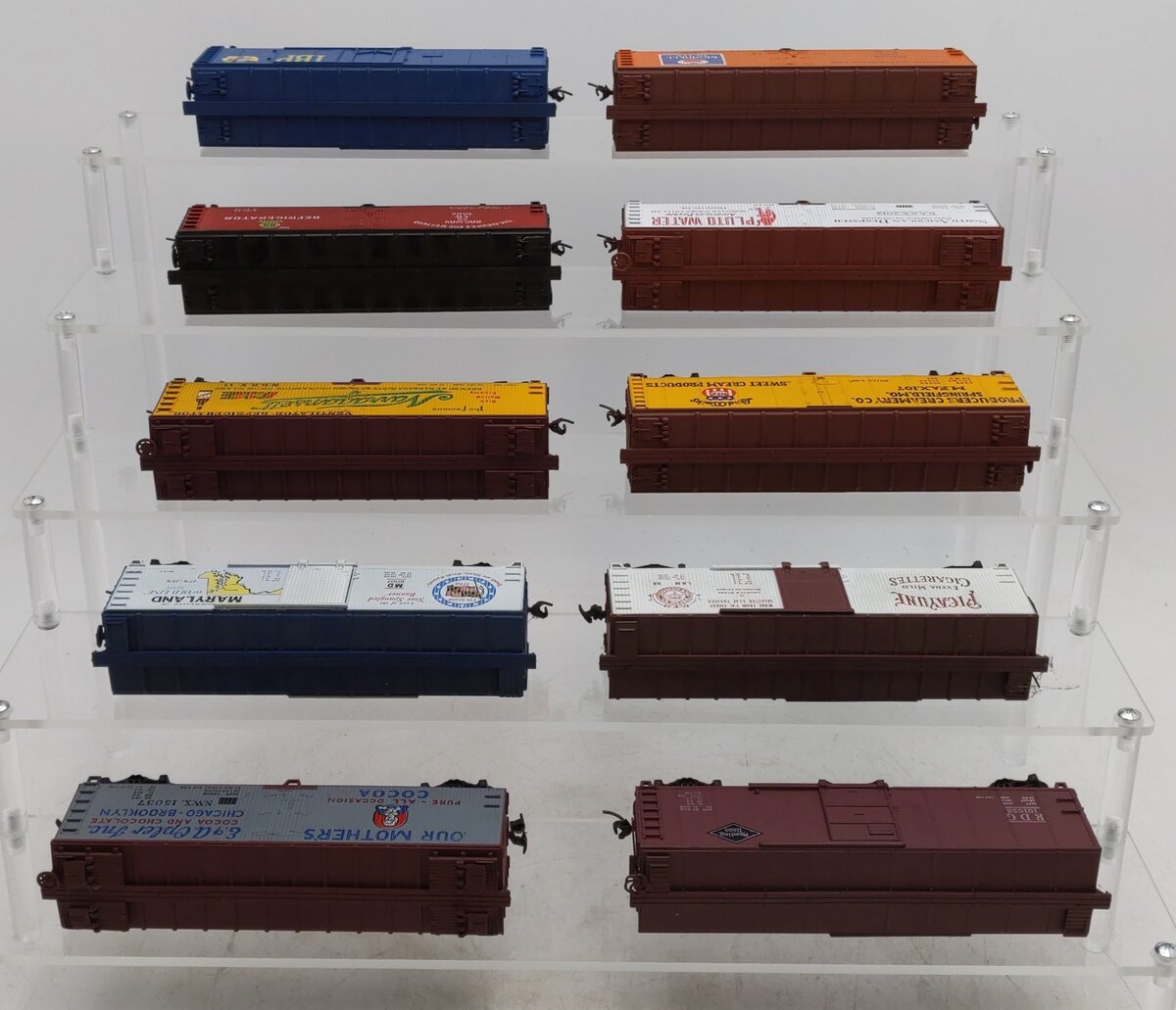 Branchline Trains & Other HO Scale Assorted Boxcars [10] EX