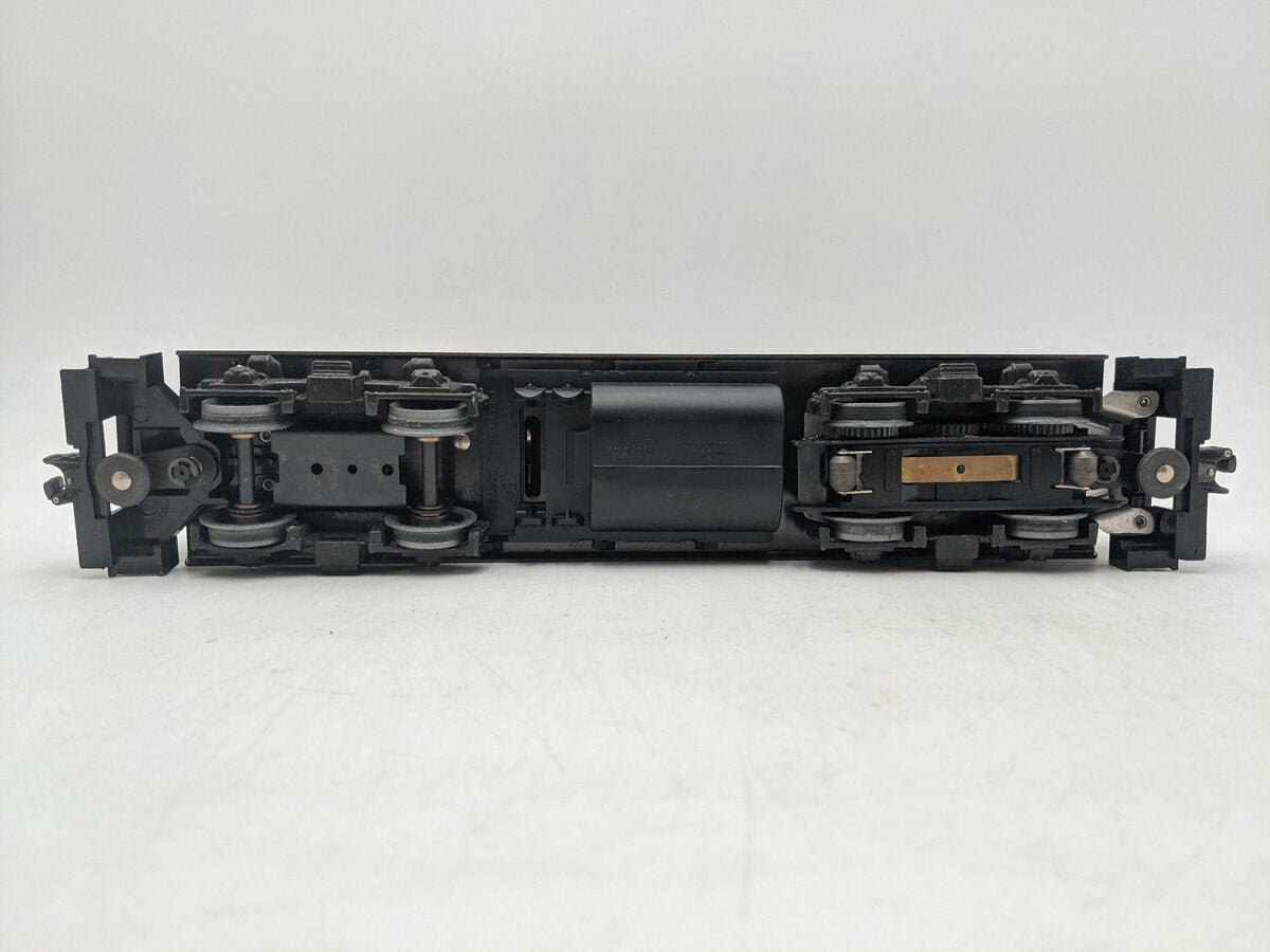 Lionel 6-8360 O Gauge Long Island GP20 Diesel Locomotive #8360 VG/Box