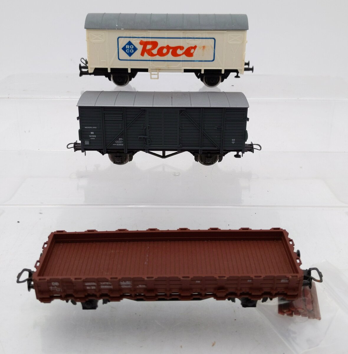 Roco HO Scale Assorted Freight Cars [3] VG