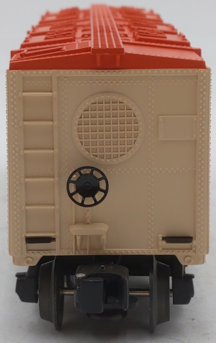 Lionel 6-19675 Lionel Model Shop Display Car with N&W J Class 600 Loco EX/Box