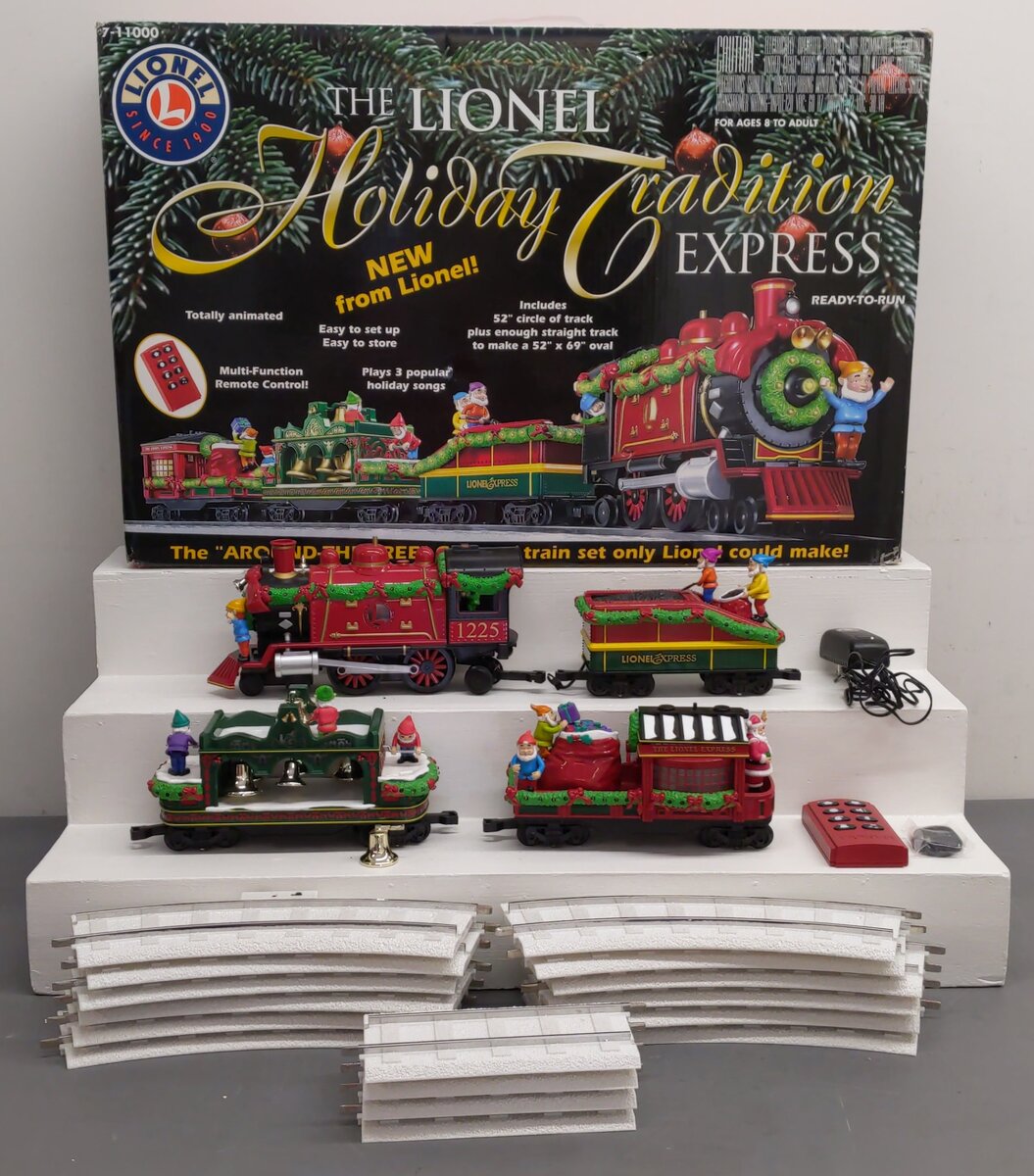 Lionel 7-11000 G Scale Holiday Tradition Express Steam Starter Train Set EX/Box