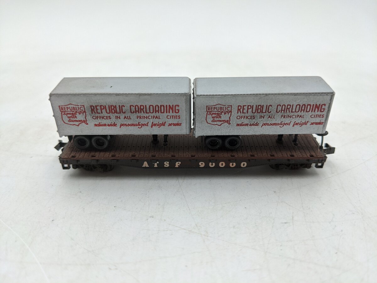 Atlas 2352 N Scale Santa Fe Piggy Back Car w/ Containers #90000-Weathered EX/Box