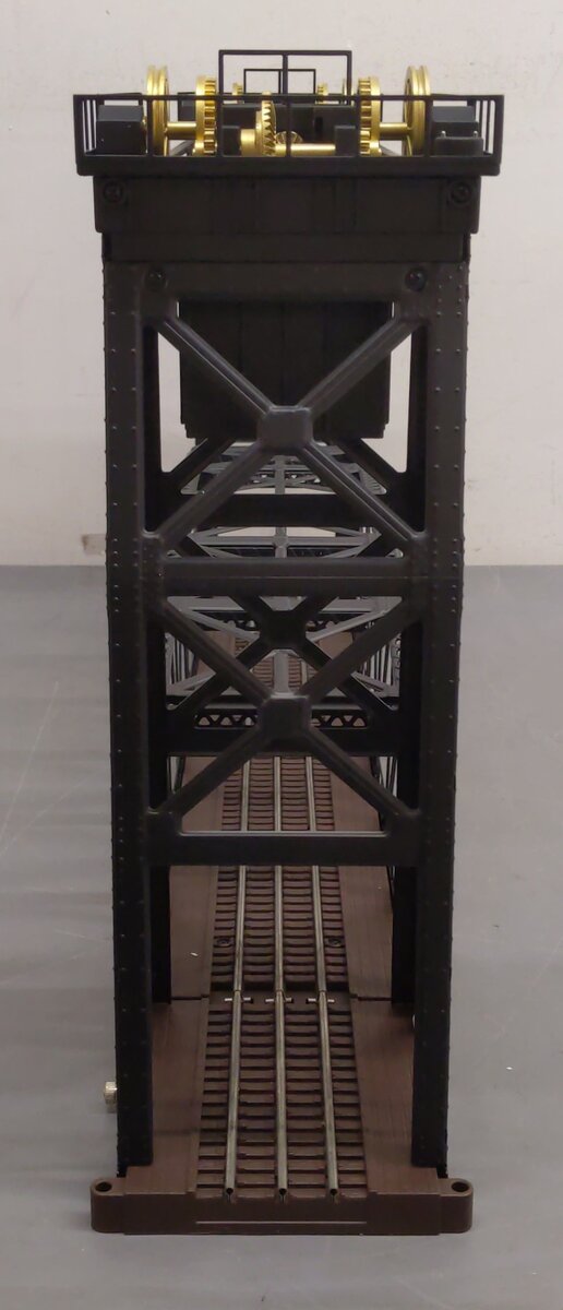 Lionel 6-14167 O Gauge Operating Lift Bridge #213 EX/Box