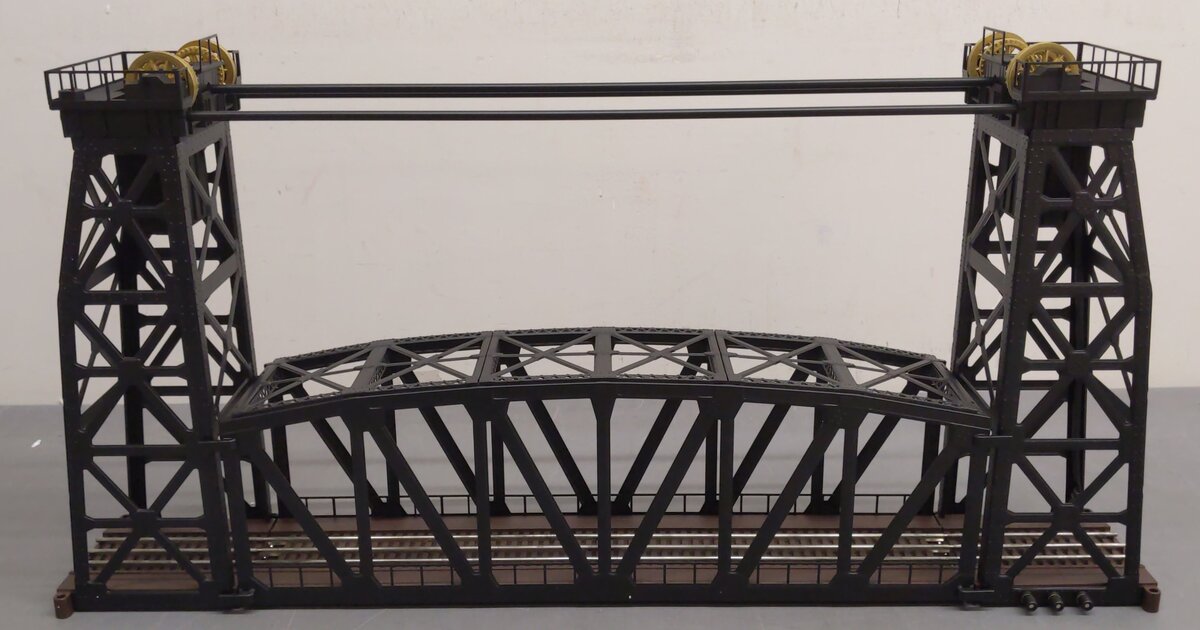 Lionel 6-14167 O Gauge Operating Lift Bridge #213 EX/Box