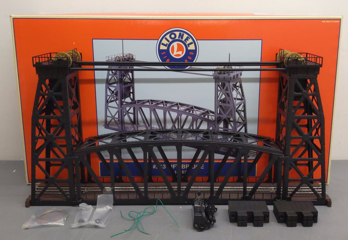 Lionel 6-14167 O Gauge Operating Lift Bridge #213 EX/Box