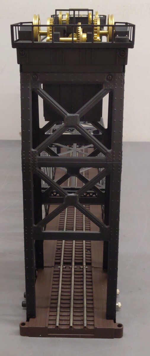 Lionel 6-14167 O Gauge Operating Lift Bridge #213 EX/Box
