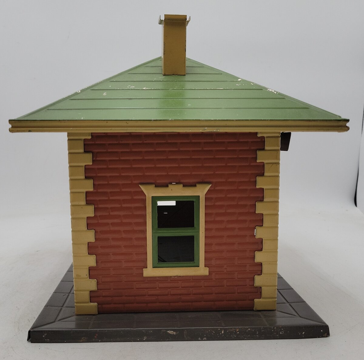 Lionel 124 Vintage Standard Gauge Lionel City Tinplate Station w/ Lights VG