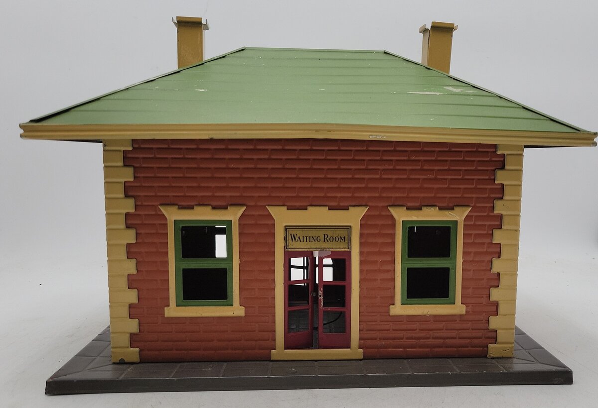 Lionel 124 Vintage Standard Gauge Lionel City Tinplate Station w/ Lights VG