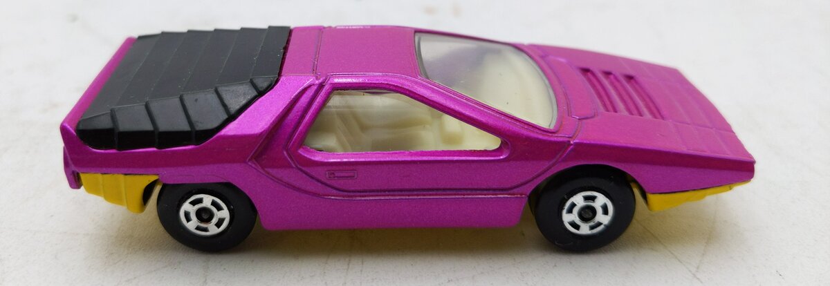 Matchbox 75 Vintage Die-Cast Alfa Carabo EX