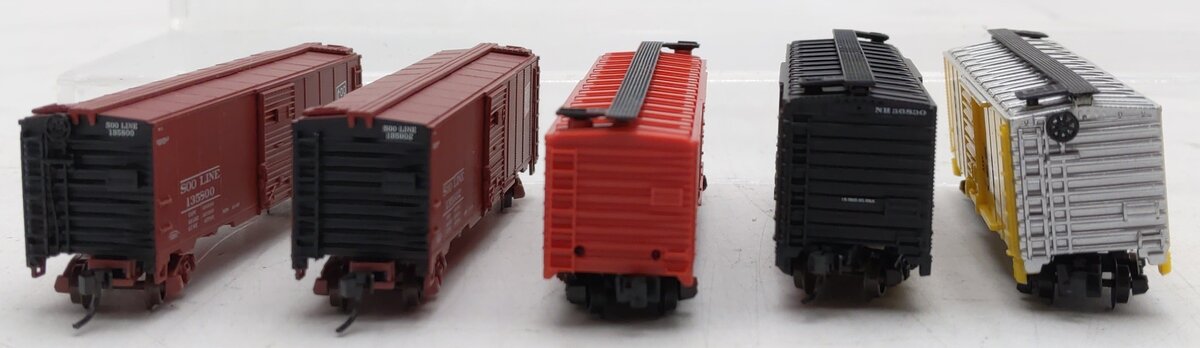 Model Power/Atlas N Scale Boxcars #80059,36830,499000,135902,135800 [5] EX/Box
