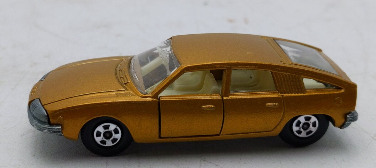Matchbox 56 1:64 Super Cars BMC 1800 Pininfarina EX