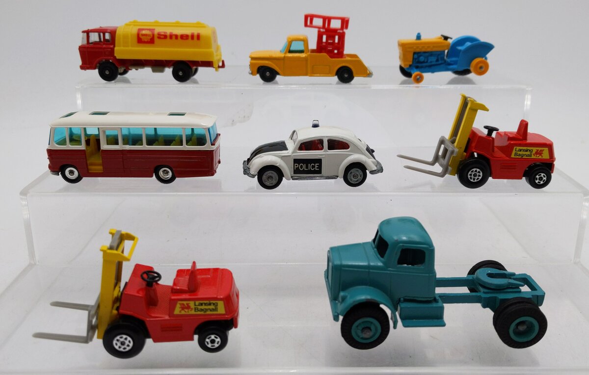 Matchbox & Other Assorted 1:32 Cars & Trucks [8] EX