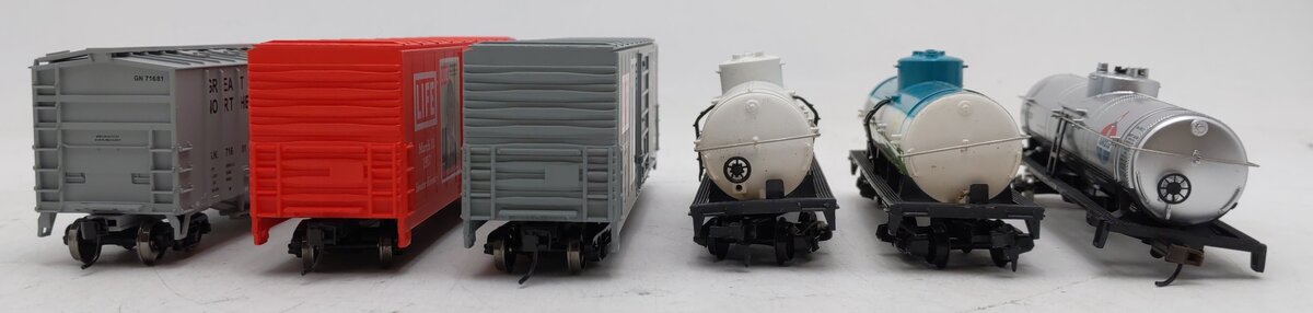 Walthers/Tyco/Other HO Scale Freight Cars #71681,1330,130,9876,1957,1965 [6] VG