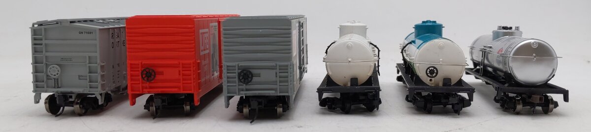 Walthers/Tyco/Other HO Scale Freight Cars #71681,1330,130,9876,1957,1965 [6] VG