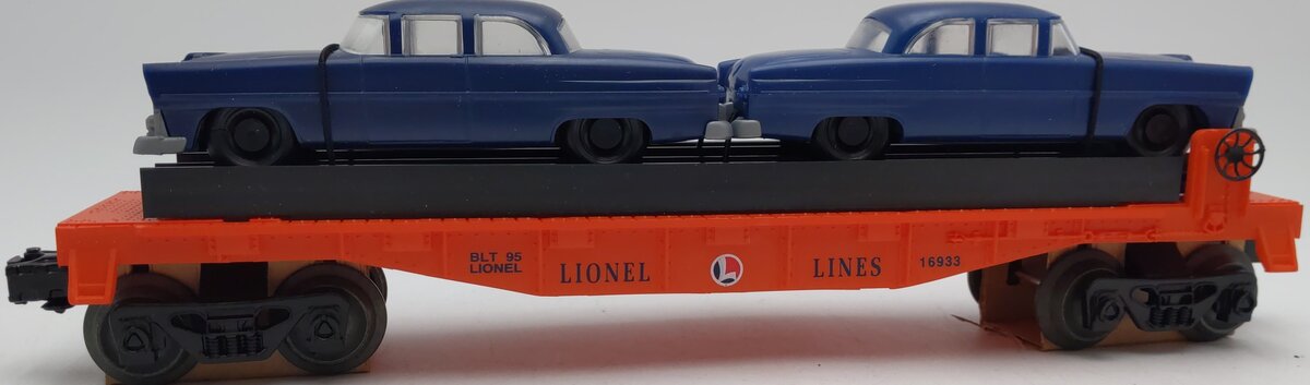 Lionel 6-16933 O Gauge Lionel Lines Flatcar with 2 Automobiles EX/Box