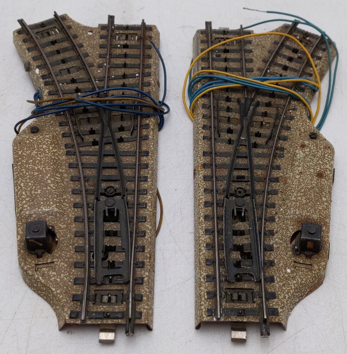 Marklin 5117 HO Scale Left and Right Track Turnouts (One Pair)/Box