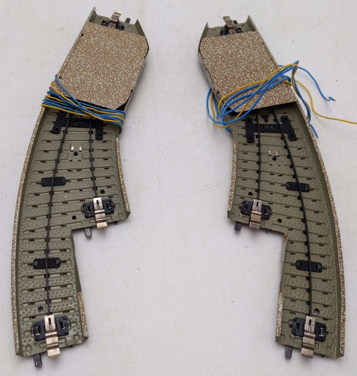 Marklin 5140 HO Curved Electric 2-Way Switches/Turnouts (Pair of 2) EX/Box