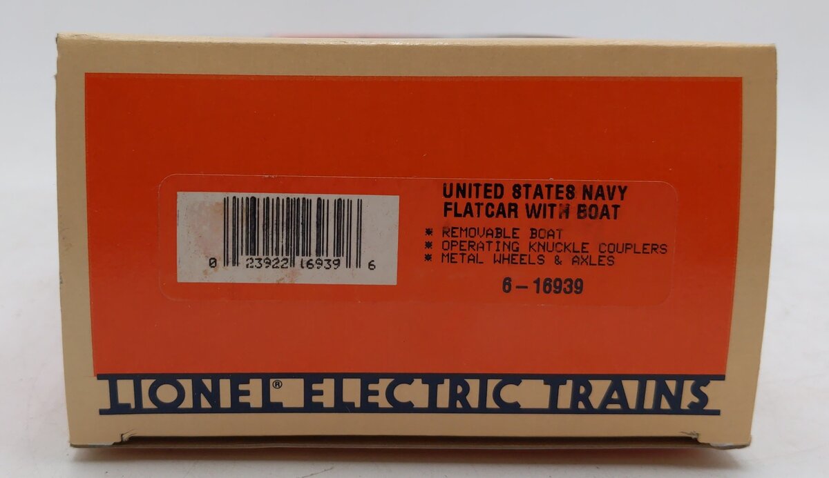 Lionel 6-16939 O Gauge United States Navy Flatcar w/ Boat #04040 EX/Box