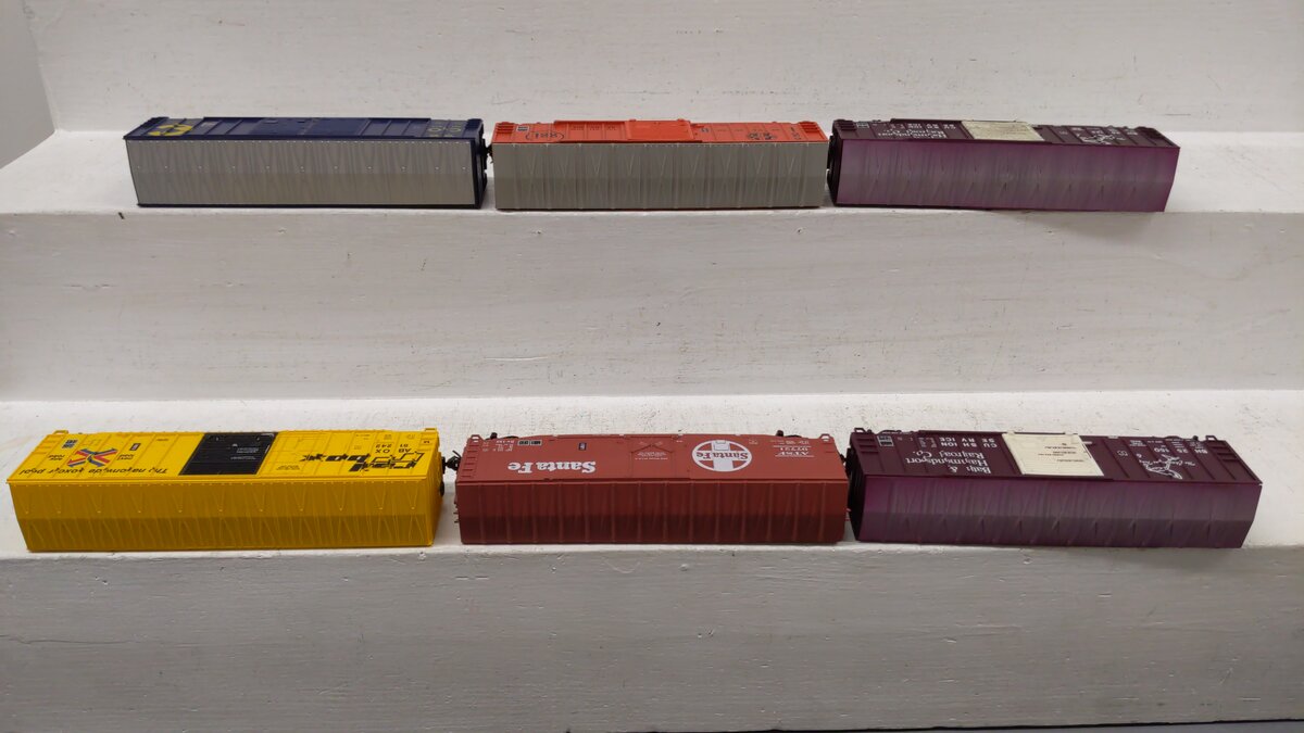 HO Scale Assorted CUSTOM Freight Cars: 25122, 25150, 97221, 3000, 481895 [6] EX