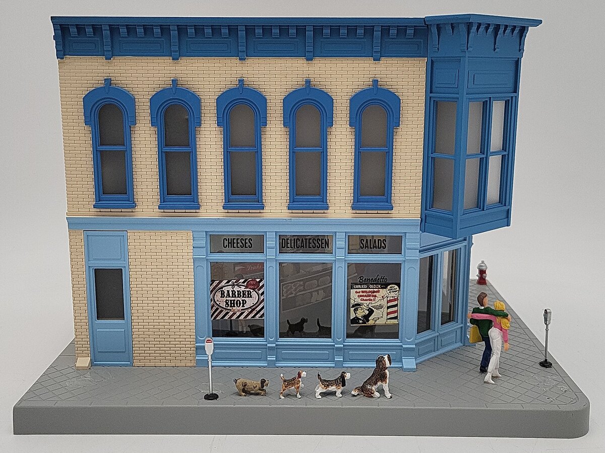 MTH 30-90476 Benedetto Brooklyn Meat's & Deli Opposite Corner Building w/ Sign