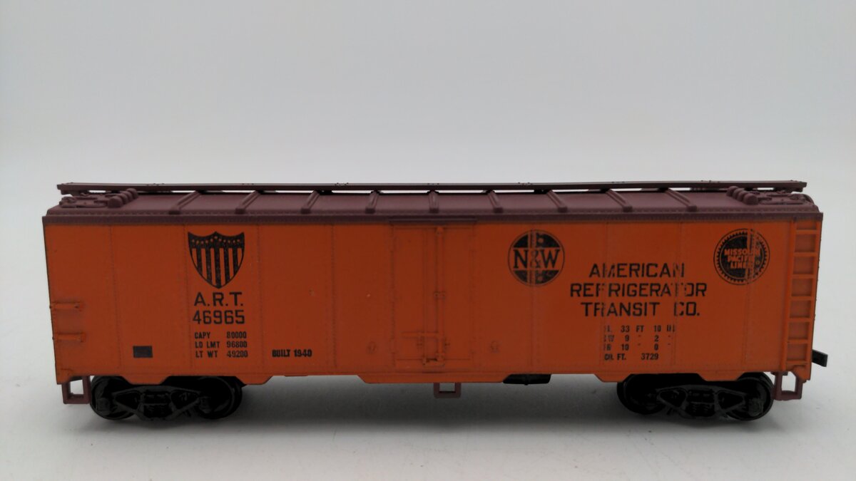 Train Miniature 91660 HO Scale A.R.T Reefer Car #46965 EX