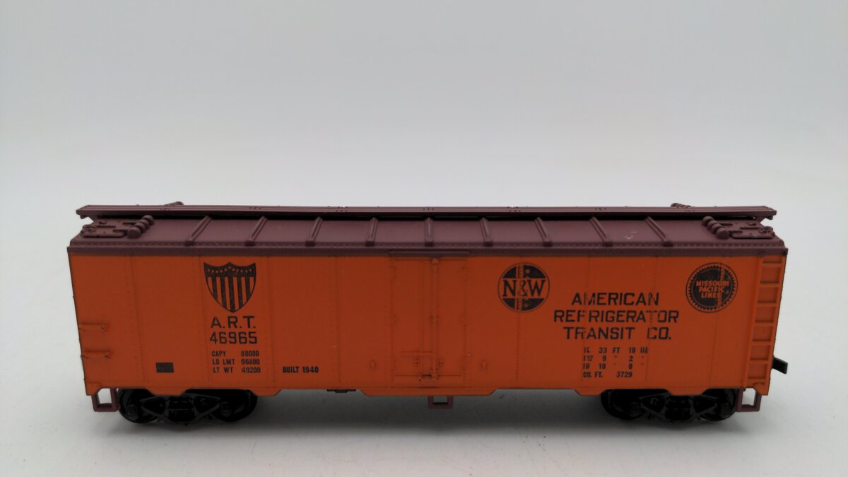 Train Miniature 91660 HO Scale A.R.T Reefer Car #46965 EX