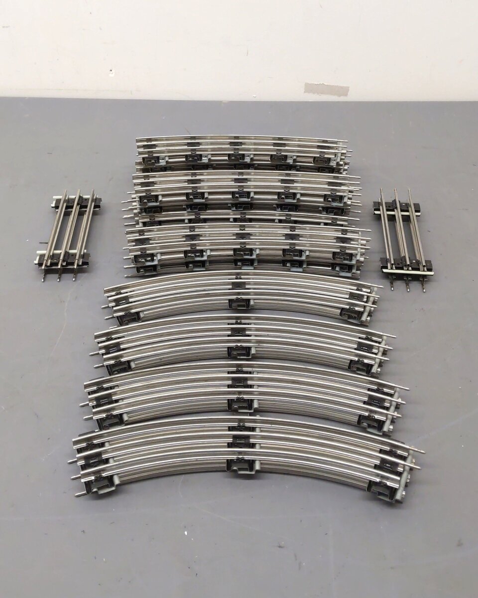 Lionel O Gauge Assorted Curved & Straight Tubular Track Sections [28] EX