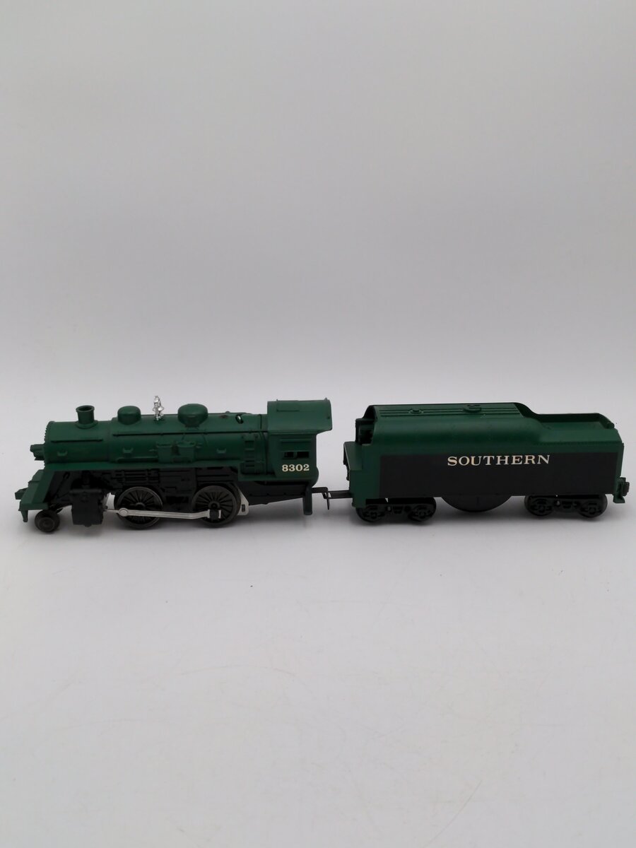 Lionel 6-8302 Southern 0-4-0 Steam Loco & Tender EX