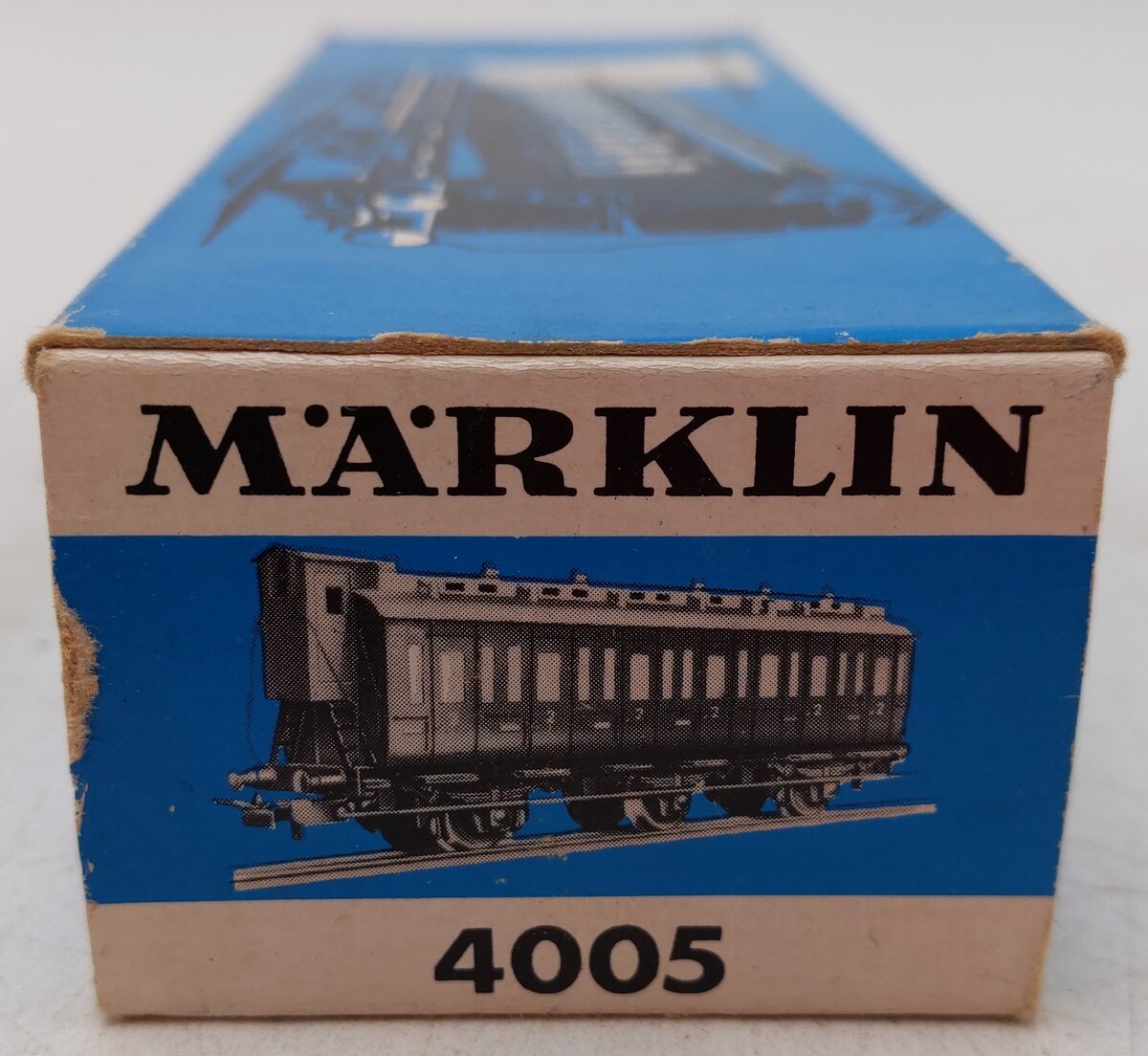 Marklin 4005 HO Scale 2nd Class Passenger Car VG/Box