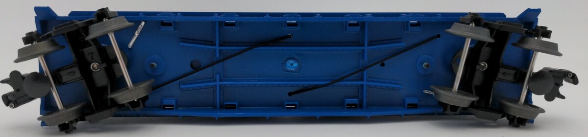 Lionel 6-16985 O Gauge Eastwood Automobilia Flatcar w/ Ford Panel Trucks #6424 EX/Box