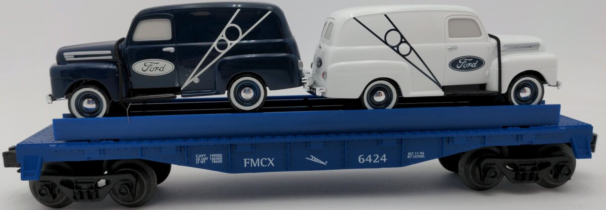 Lionel 6-16985 O Gauge Eastwood Automobilia Flatcar w/ Ford Panel Trucks #6424 EX/Box