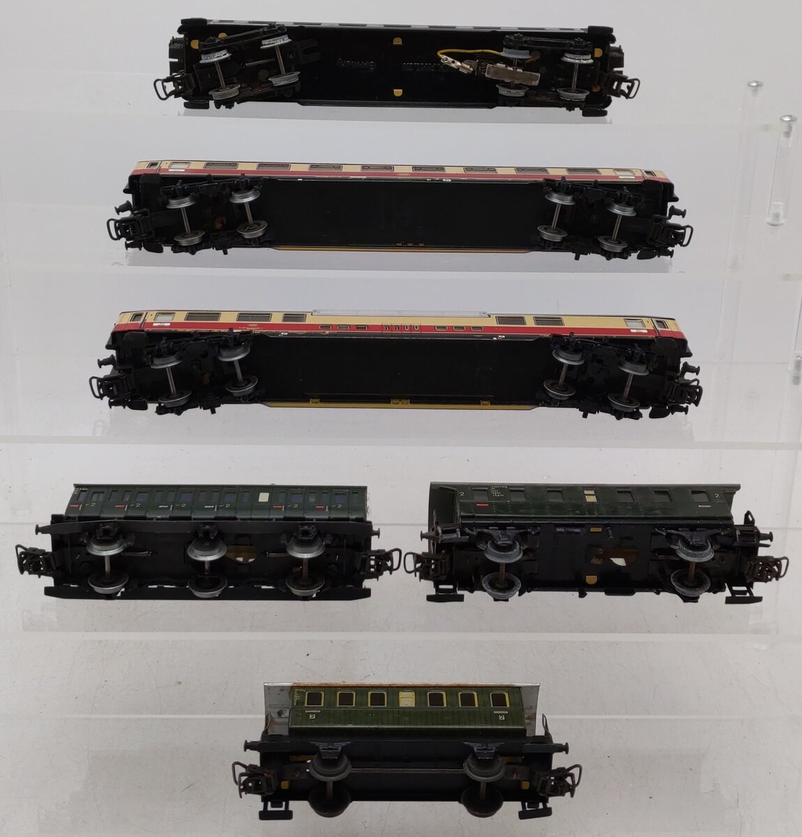 Marklin HO Scale German Federal Railway Assorted Passenger Cars [6] VG