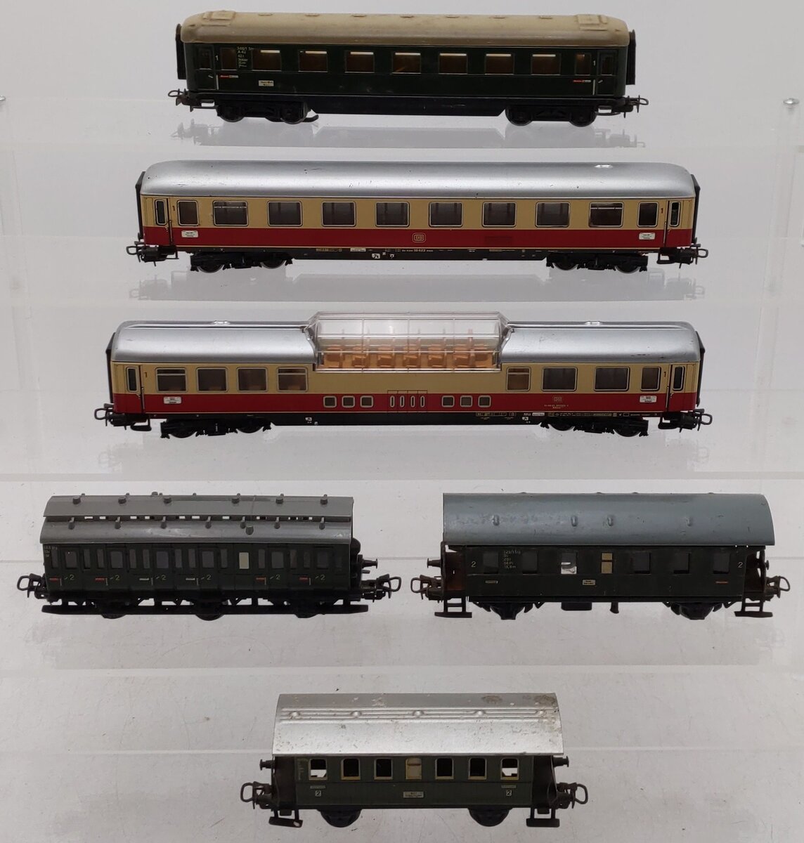 Marklin HO Scale German Federal Railway Assorted Passenger Cars [6] VG
