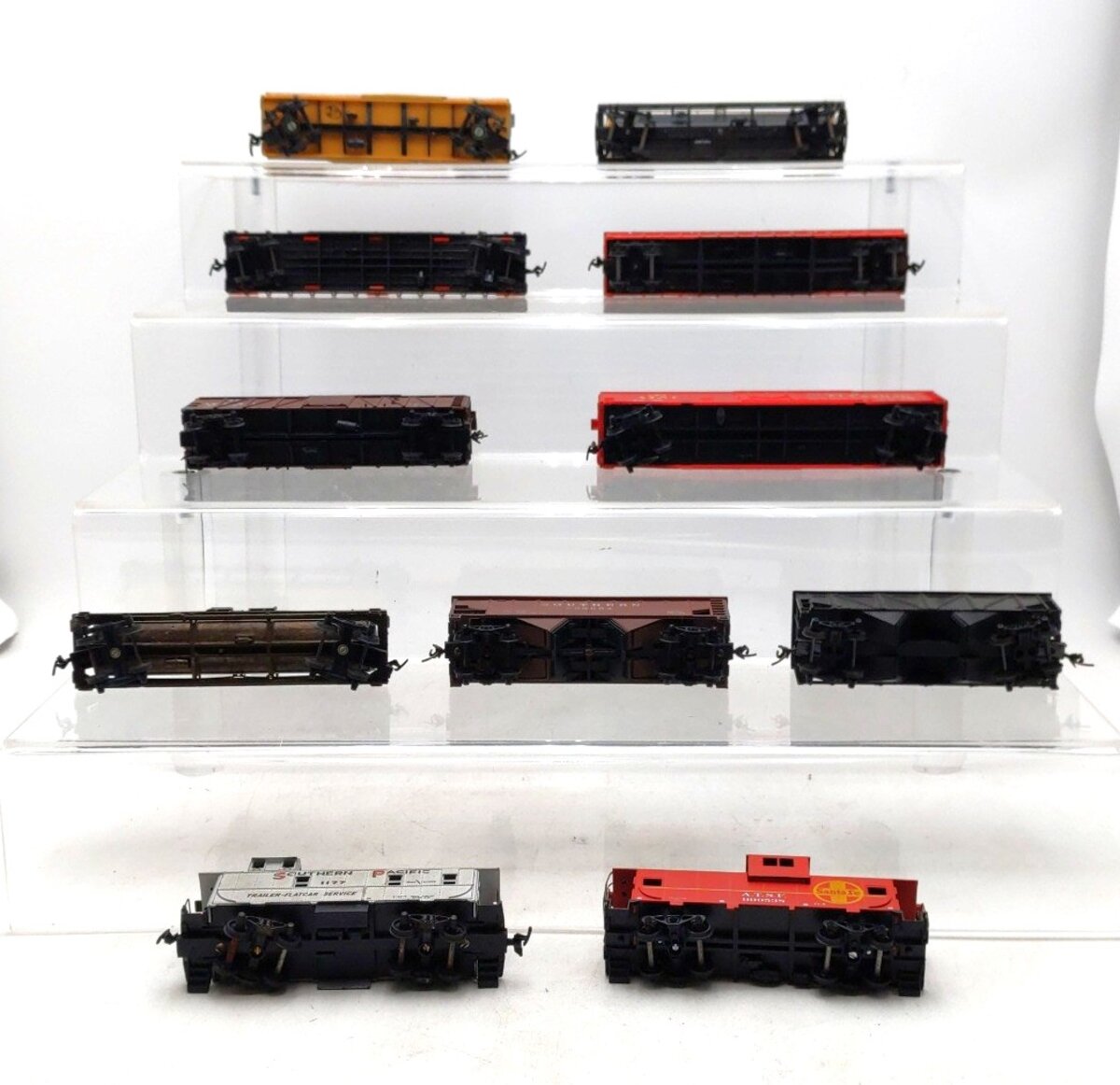 HO Scale Assorted Freight Cars [11] EX