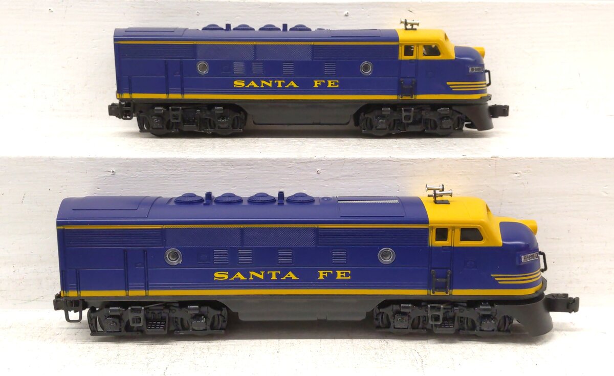 Lionel 6-18117 O Gauge Santa Fe Blue/Yellow F3 AA Diesel Set VG/Box