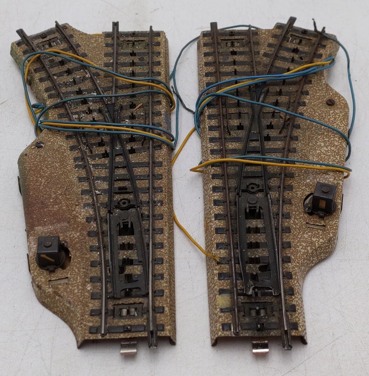 Marklin 5202 HO Remote Left and Right Switch Pair/Box